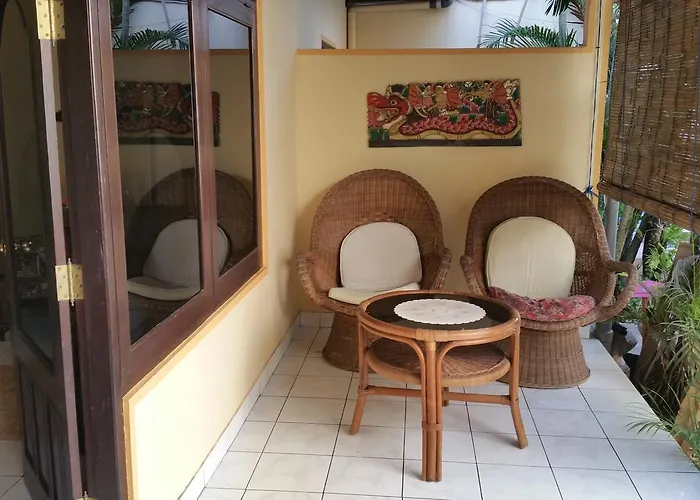 Ayu Taman Sari 2* チャンディダサ